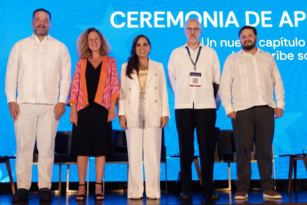 El sargazo que impacta al Caribe mexicano fue tema central de la conferencia internacional realizada en Cancún.