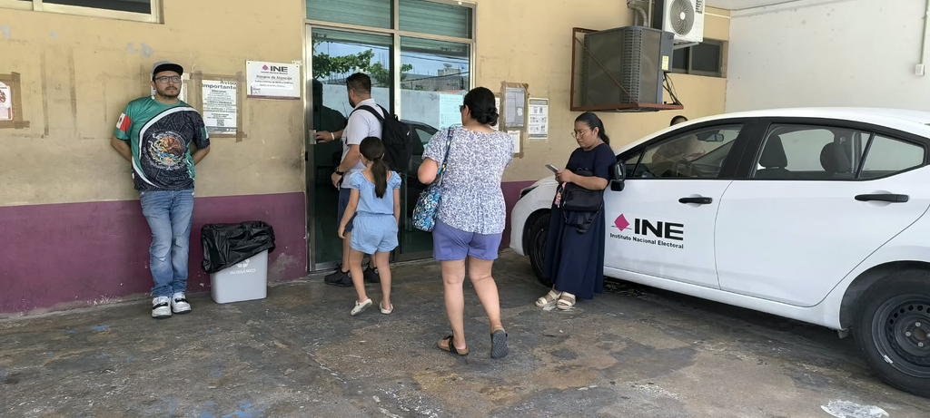 La migración en Playa del Carmen complica actualizar la credencial de elector.