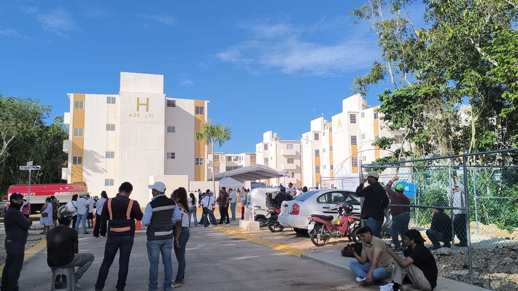 Así se entregaron las llaves de la Vivienda para el Bienestar en Puerto Aventuras.